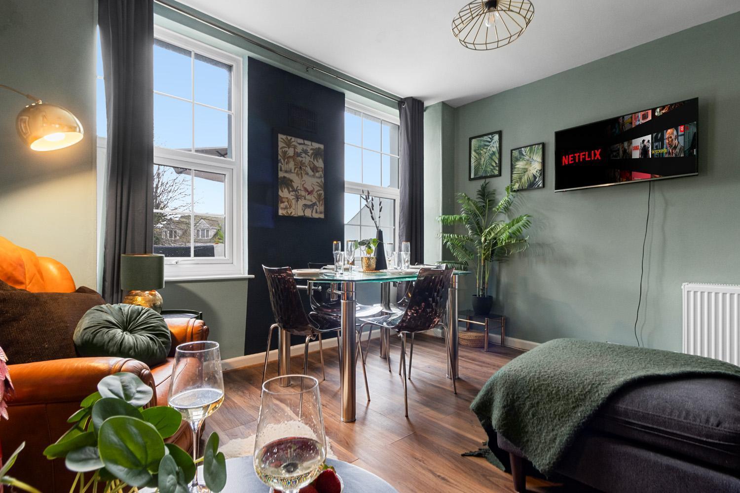 Stylish 2 Bed Apartment Near Beach, Parking, Wifi, Netflix Teignmouth Exterior foto